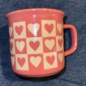 Mug by Boston Warehouse, NWT, Pink w/Hearts